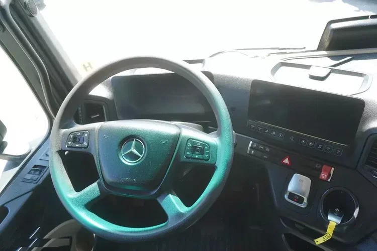Mercedes Actros 2545 6×2 MP5 / Full ADR / BDF zdjęcie 22