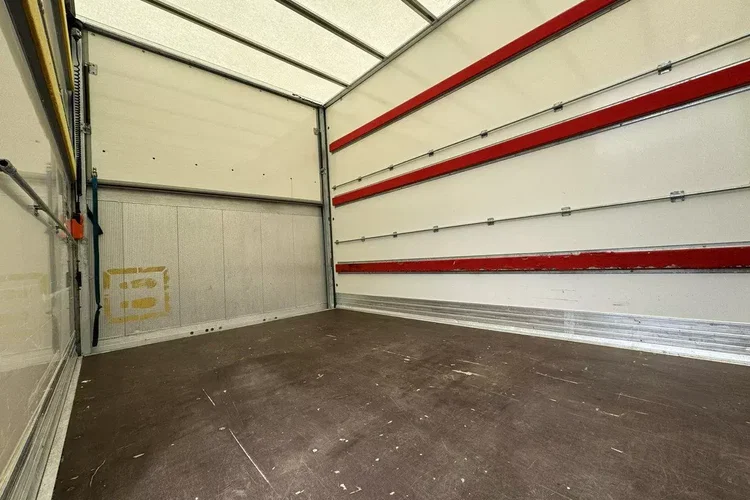 Renault Master zdjęcie 17