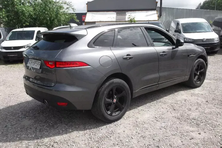 Jaguar f-pace zdjęcie 27