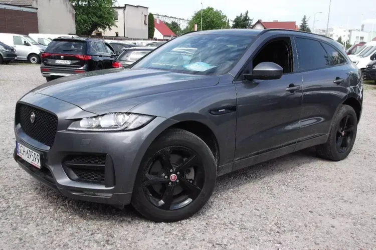 Jaguar f-pace zdjęcie 3