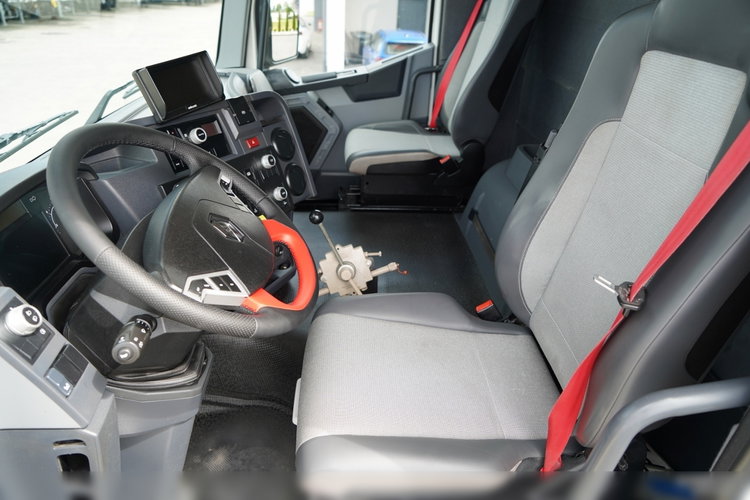 Renault C 430 / 8X4 / BETONOMIESZARKA / GRUSZKA 9 M3 / EURO 6 / OPONY 100% / 2017 ROK zdjęcie 30