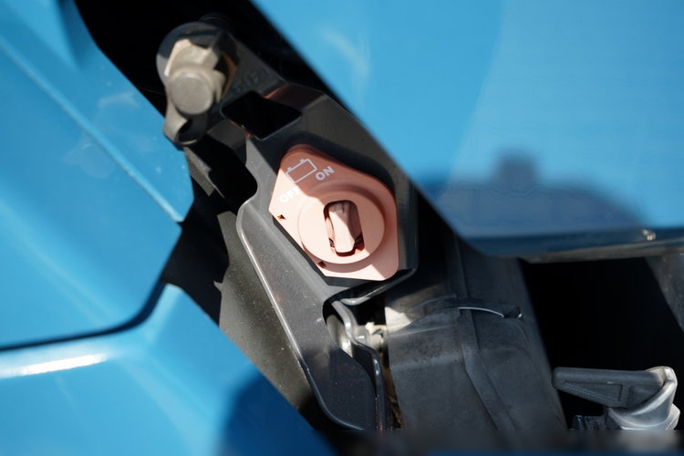 Scania S 500 / RETARDER / KLIMA POSTOJOWA / CAŁA NA PODUSZKACH / OPONY 100% / ALUFELGI / BOGATE WYPOSAŻENIE / SPROWADZONA / PO KONTRAKCIE SERWISOWYM zdjęcie 23