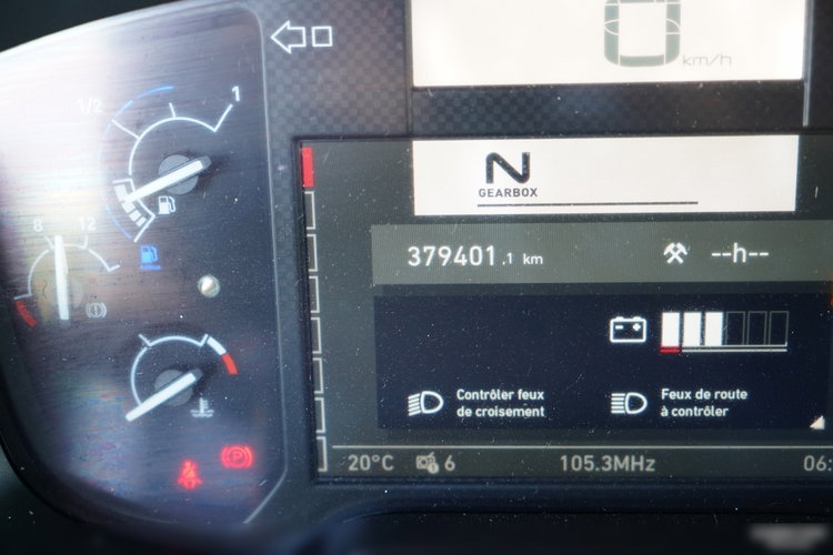 Renault T 440 / NISKA KABINA / ALUFELGI / SPROWADZONY / PO KONTRAKCIE SERWISOWYM zdjęcie 37