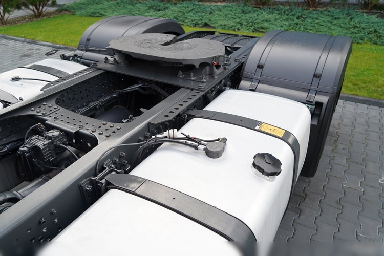 Mercedes ACTROS 1845 / MP5 / BIG SPACE / PO KONTRAKCIE SERWISOWYM / 2020 ROK zdjęcie 12