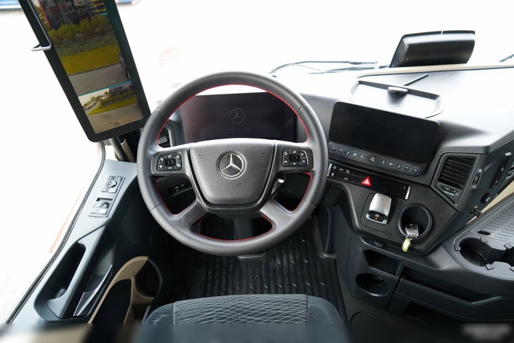 Mercedes ACTROS 1845 / MP5 / BIG SPACE / PO KONTRAKCIE SERWISOWYM / 2020 ROK zdjęcie 29