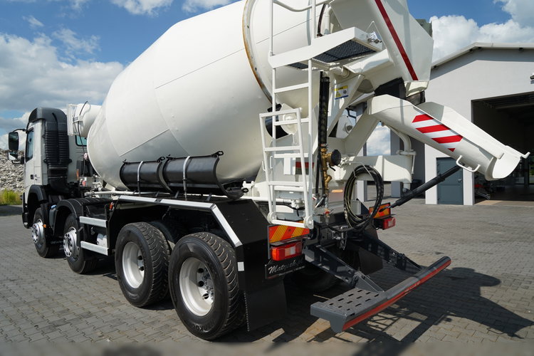 Volvo FMX 410 / 8x4 / GRUSZKA 9m3 / BETONOMIESZARKA / LIEBHERR / ALUFELGI / EURO 6 zdjęcie 12