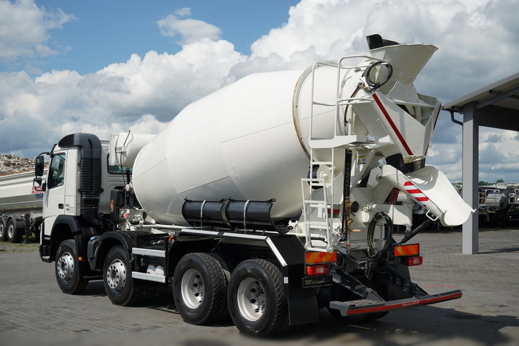 Volvo FMX 410 / 8x4 / GRUSZKA 9m3 / BETONOMIESZARKA / LIEBHERR / ALUFELGI / EURO 6 zdjęcie 6
