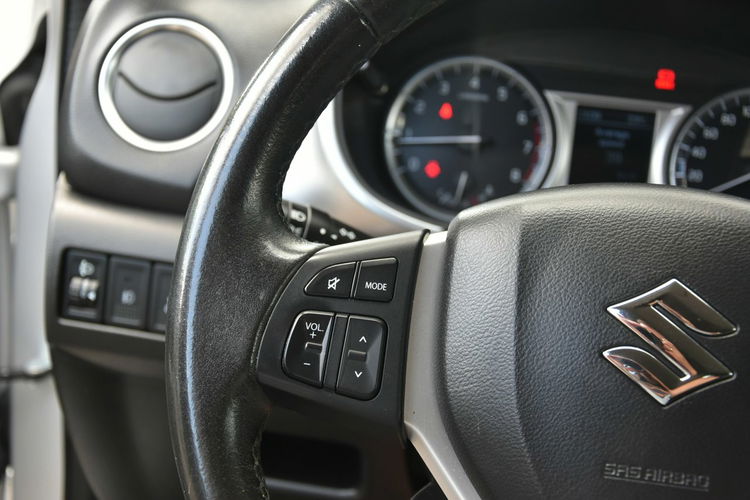 Suzuki Vitara 1.6 120KM 2015r. Polski SALON Iwł. Kamera LED Climatronic zdjęcie 18