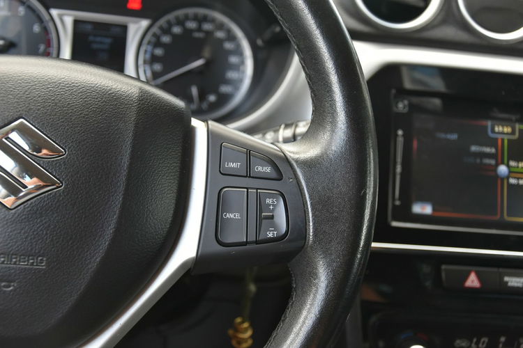 Suzuki Vitara 1.6 120KM 2015r. Polski SALON Iwł. Kamera LED Climatronic zdjęcie 19