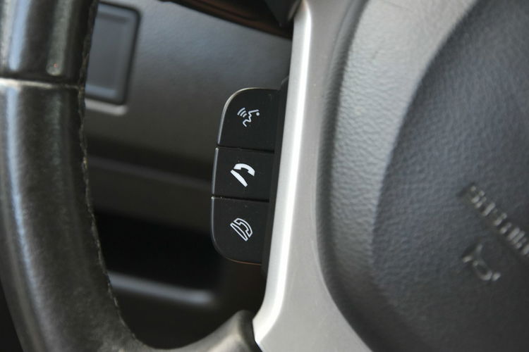 Suzuki Vitara 1.6 120KM 2015r. Polski SALON Iwł. Kamera LED Climatronic zdjęcie 20