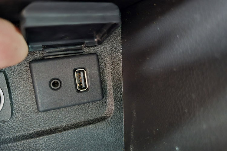 Opel Mokka Lakier oryginał, pełny serwis zdjęcie 18