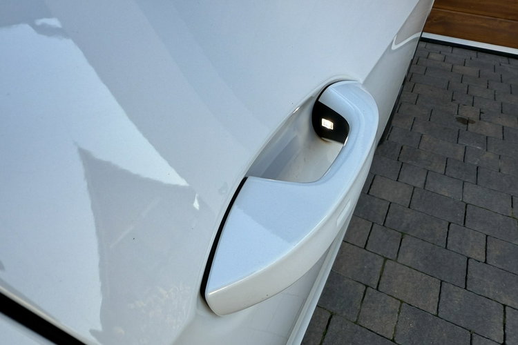 Volkswagen ID.3 model21r. 58kWh 204KM Pro Performance masaże panorama head up hak rowe zdjęcie 20