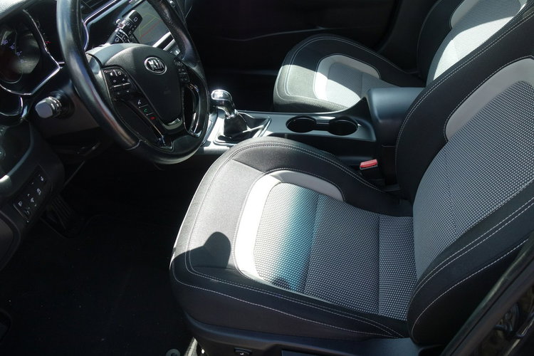 Cee'd Kia Ceed 2018 1.6 benzyna 135km navi kamera przebieg 83tys zdjęcie 10