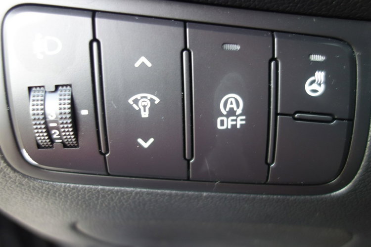 Cee'd Kia Ceed 2018 1.6 benzyna 135km navi kamera przebieg 83tys zdjęcie 16