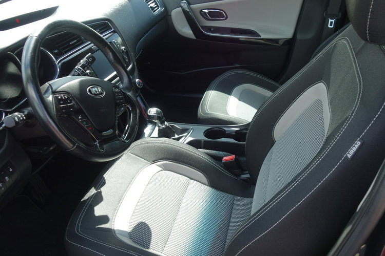 Cee'd Kia Ceed 2018 1.6 benzyna 135km navi kamera przebieg 83tys zdjęcie 4