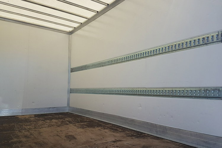 MAN TGE VW CRAFTER 8 EP KONTENER 4.10x2.15x2.32 KLIMA 2.0 TDI KRAJOWY DMC 3500 zdjęcie 18