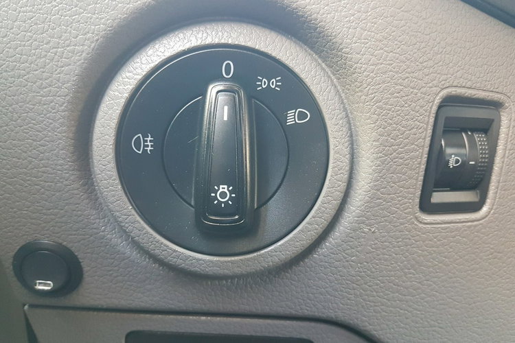 MAN TGE VW CRAFTER 8 EP KONTENER 4.10x2.15x2.32 KLIMA 2.0 TDI KRAJOWY DMC 3500 zdjęcie 25