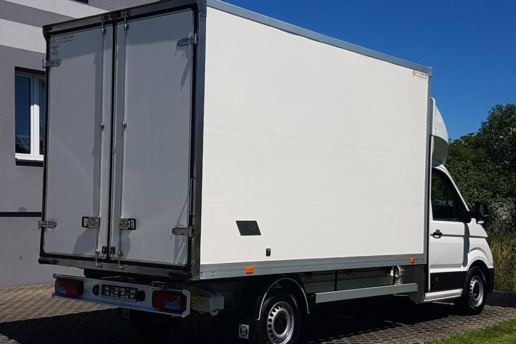 MAN TGE VW CRAFTER 8 EP KONTENER 4.10x2.15x2.32 KLIMA 2.0 TDI KRAJOWY DMC 3500 zdjęcie 4