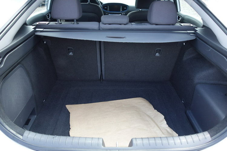 IONIQ Hyundai Ioniq Hybryda zdjęcie 4