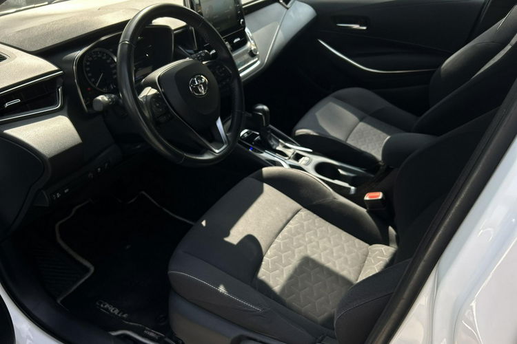 Toyota Corolla 1.8 Hybrid COMFORT, salon Polska, gwarancja, FV23% zdjęcie 9