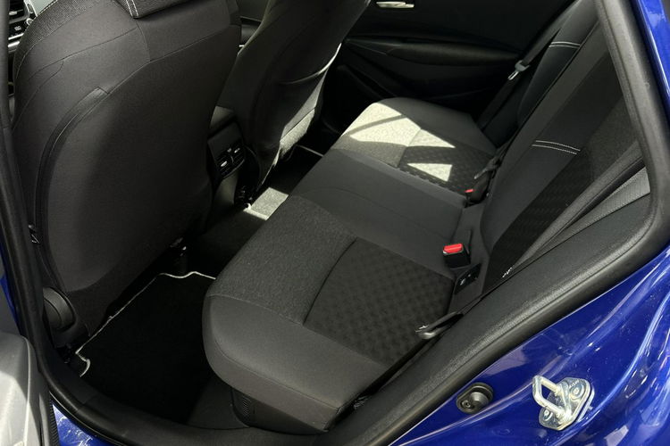 Toyota Corolla 1.8 Hybrid COMFORT TECH, salon Polska, gwarancja, FV23% zdjęcie 10