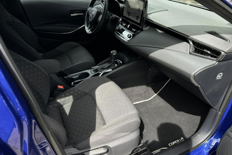 Toyota Corolla 1.8 Hybrid COMFORT TECH, salon Polska, gwarancja, FV23% zdjęcie 13