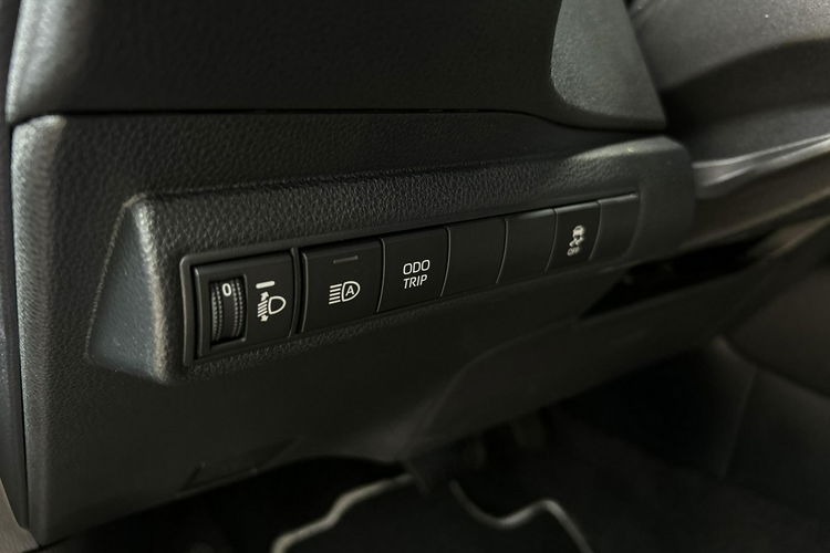 Toyota Corolla 1.8 Hybrid COMFORT TECH, salon Polska, gwarancja, FV23% zdjęcie 16