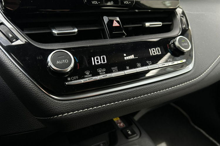 Toyota Corolla 1.8 Hybrid COMFORT TECH, salon Polska, gwarancja, FV23% zdjęcie 24