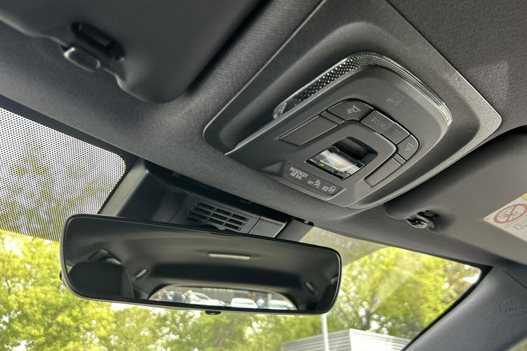 Toyota Corolla 1.8 Hybrid COMFORT TECH, salon Polska, gwarancja, FV23% zdjęcie 26