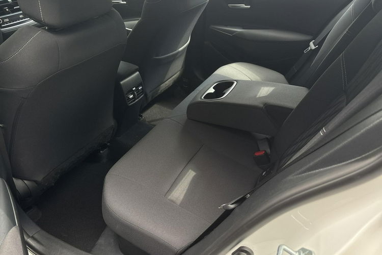 Toyota Corolla 1.8 Hybrid 122KM COMFORT, salon Polska, gwarancja, FV23% zdjęcie 10
