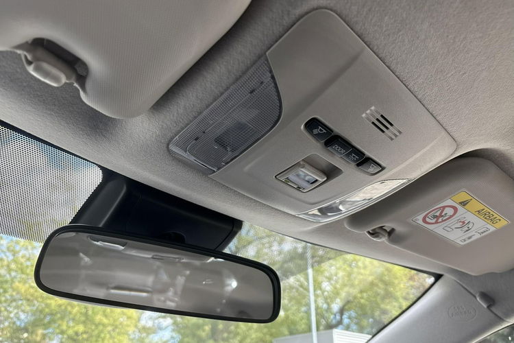 Toyota Corolla 1.8 Hybrid 122KM COMFORT, salon Polska, gwarancja, FV23% zdjęcie 27