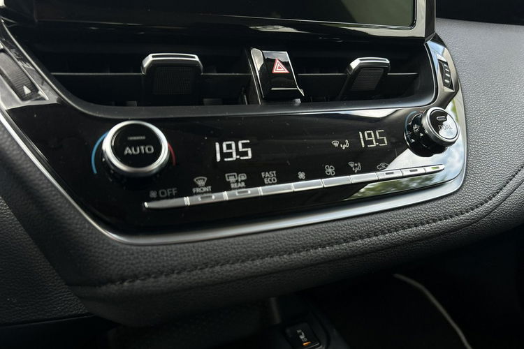 Toyota Corolla 1.8 Hybrid COMFORT TECH, salon Polska, gwarancja, FV23% zdjęcie 26