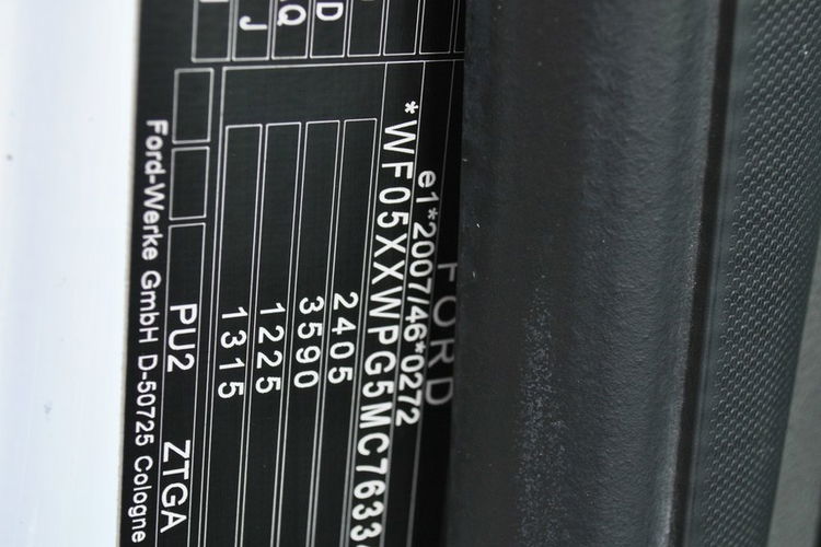 Transit Connect Kombi Trend 230L2 1, 5 EcoBlue 120KM ASO Ford Gwarancja Ford Używane zdjęcie 30