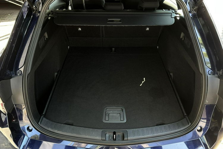 Toyota Corolla 1.8 Hybrid COMFORT TECH, salon Polska, gwarancja, FV23% zdjęcie 11