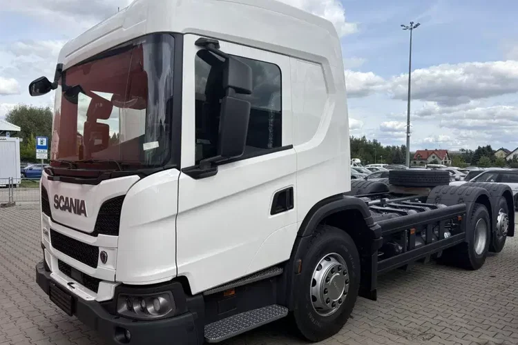 Scania L 340 B6x2 4NB zdjęcie 1