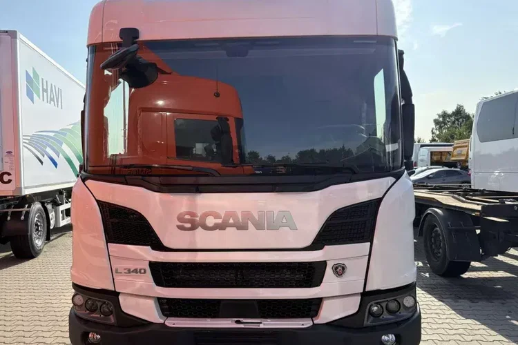 Scania L 340 B6x2 4NB zdjęcie 2