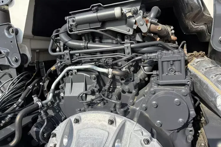 Scania L 340 B6x2 4NB zdjęcie 7