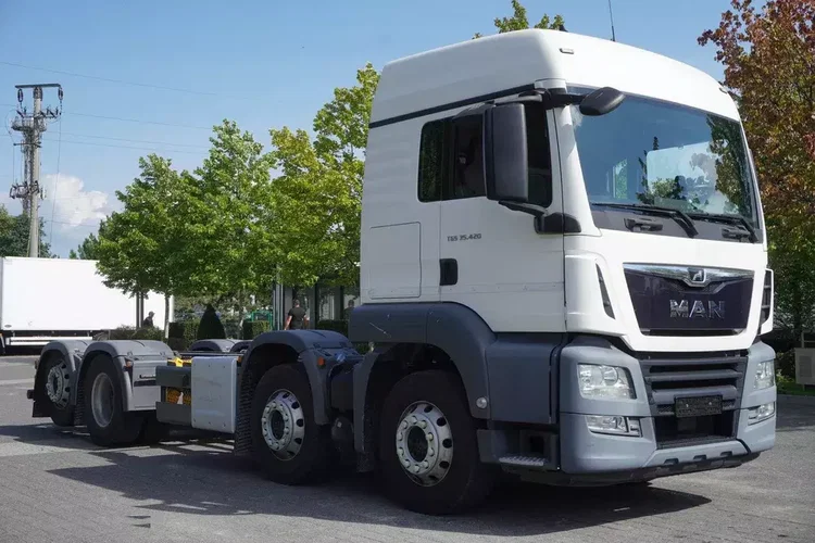 MAN TGS 35.420 8×2 / Rama 6, 5 m / 3 osie skrętne zdjęcie 5
