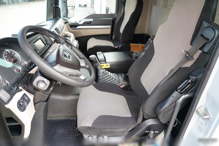 MAN TGS 33.360 / 6x4 / WYWROTKA + HDS HMF 1820 K-RC / wysów 10m / HYDROBURTA / CHWYTAK / NAVI / UAL / SPROWADZONY  zdjęcie 36