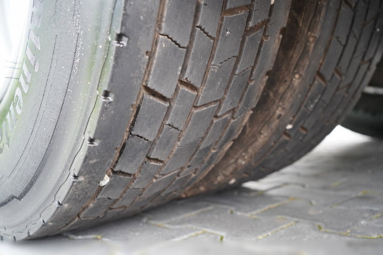 DAF XF 530 / RETARDER / KLIMATYZACJA POSTOJOWA / HYDRAULIKA  / PO KONTRAKCIE SERWISOWYM zdjęcie 20