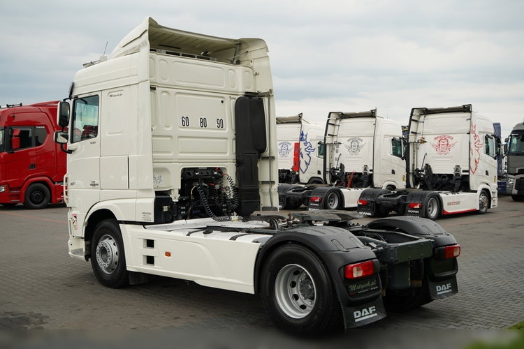 DAF XF 530 / RETARDER / KLIMATYZACJA POSTOJOWA / HYDRAULIKA  / PO KONTRAKCIE SERWISOWYM zdjęcie 8