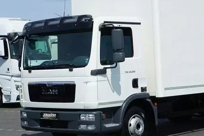 MAN TGL / 12.250 / / KONTENER + WINDA / 14 PALET / ŁAD. 5900 KG zdjęcie 21