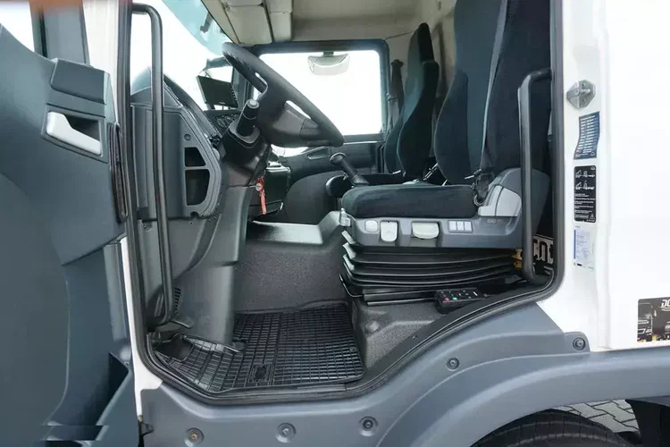 MAN TGL / 12.250 / / KONTENER + WINDA / 14 PALET / ŁAD. 5900 KG zdjęcie 36