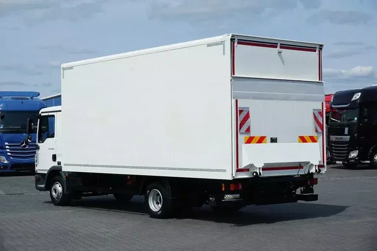 MAN TGL / 12.250 / / KONTENER + WINDA / 14 PALET / ŁAD. 5900 KG zdjęcie 6