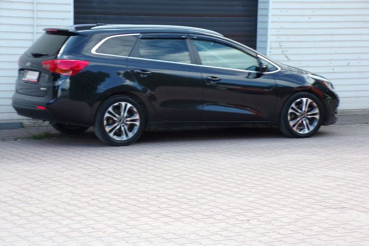 Kia Cee'd Bi Xenon /Solardach /Navi /1.6 /128KM /2014 zdjęcie 11