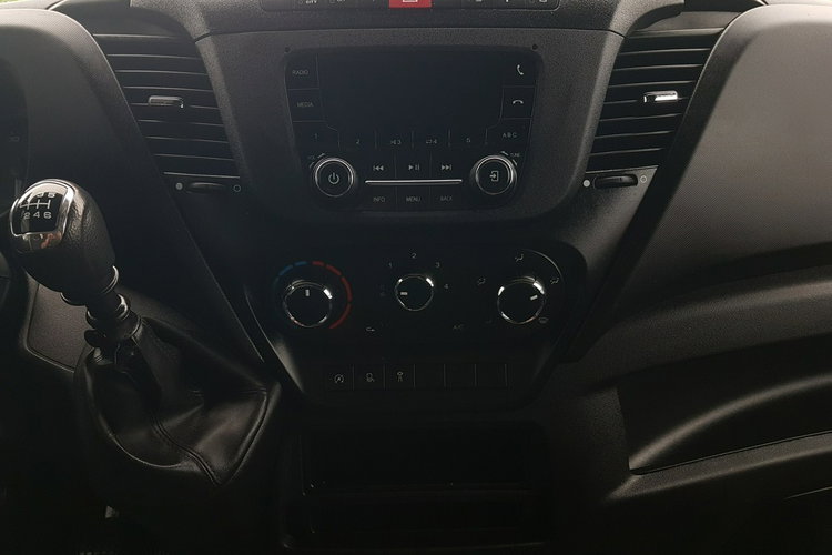 Iveco Daily KONTENER NISKOPODŁOGOWY 4.43x2.23x2.42 SKLEP BAR FOODTRUCK KAMPER AC zdjęcie 10