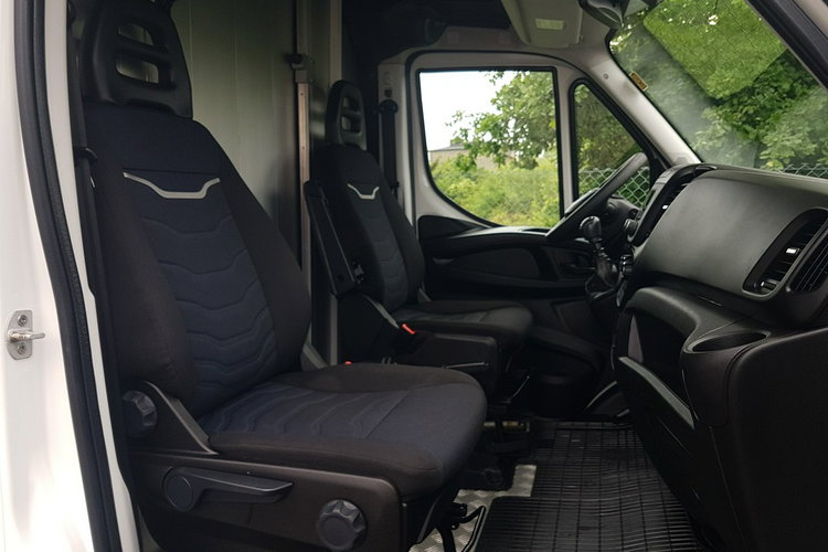 Iveco Daily KONTENER NISKOPODŁOGOWY 4.43x2.23x2.42 SKLEP BAR FOODTRUCK KAMPER AC zdjęcie 8