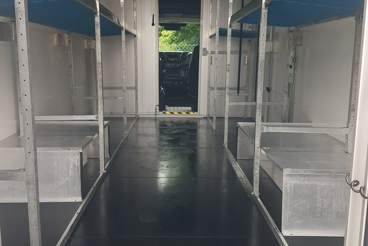 Iveco Daily KONTENER NISKOPODŁOGOWY 4.43x2.23x2.42 SKLEP BAR FOODTRUCK KAMPER AC zdjęcie 23