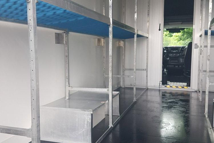 Iveco Daily KONTENER NISKOPODŁOGOWY 4.43x2.23x2.42 SKLEP BAR FOODTRUCK KAMPER AC zdjęcie 24