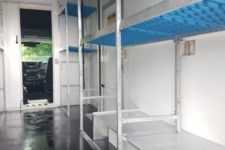 Iveco Daily KONTENER NISKOPODŁOGOWY 4.43x2.23x2.42 SKLEP BAR FOODTRUCK KAMPER AC zdjęcie 25